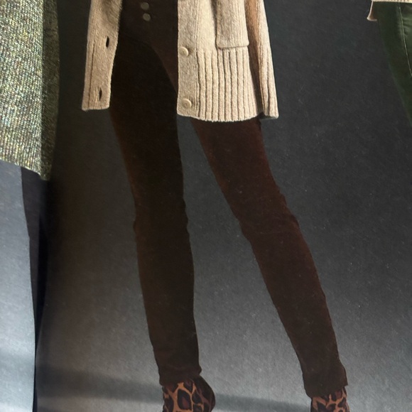 CAbi Button Fly Skinny Cords Chocolate Dark Brown Pants Size 10 EUC - Picture 4 of 8